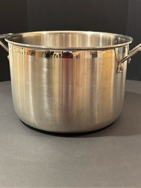 Cuisinart Stainless Steel 8QT Stock Pot MCP#66-24N Induction Ready NO LID